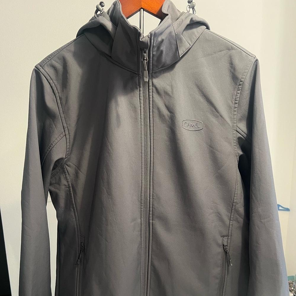 NWT CAMEL CROWN Mens Softshell Jacket Fleece Lined Waterproof Windproof Size S